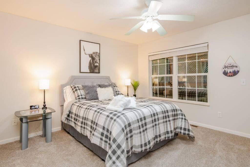 Great Smoky Mountain Get-Away Villa Pigeon Forge Buitenkant foto
